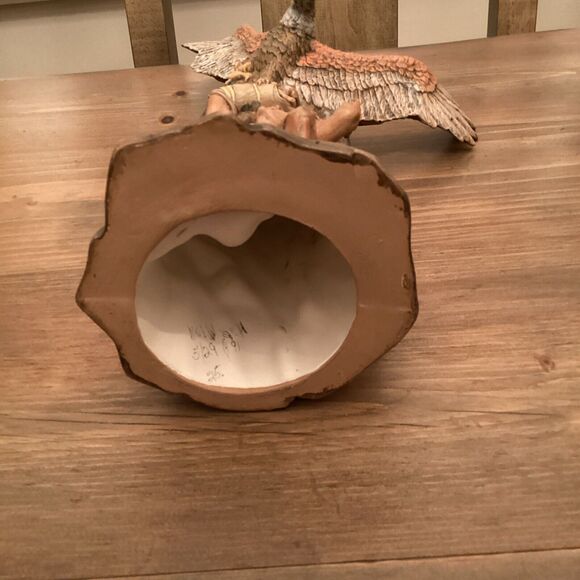 Vintage Native American Ceramic Bisque Eagle Painted 15” - Picture 7 of 8